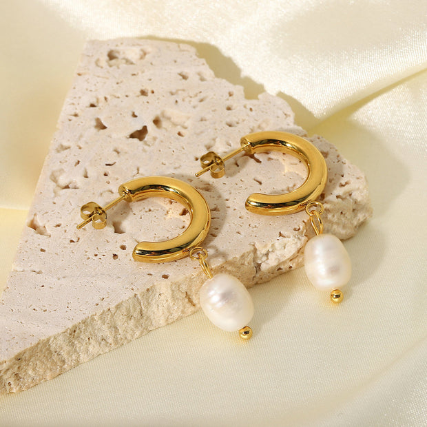 Fashion Personality Pearl 18K Gold Stainless Steel Earrings