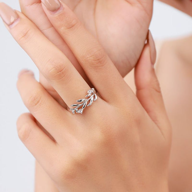 Fashion Micro Diamond Leaf Ring